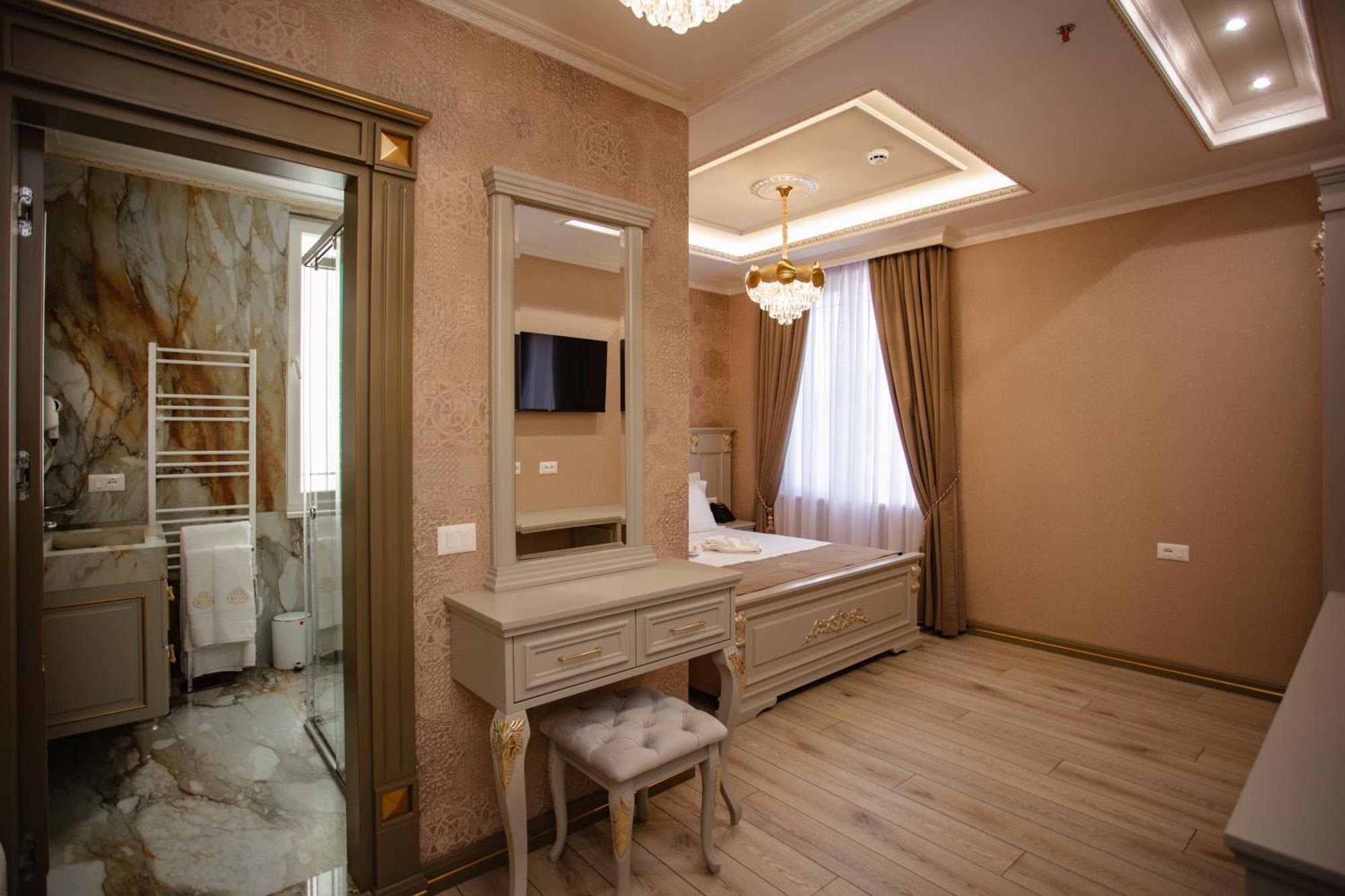 Ervini Boutique Hotel Shkodër Exterior foto